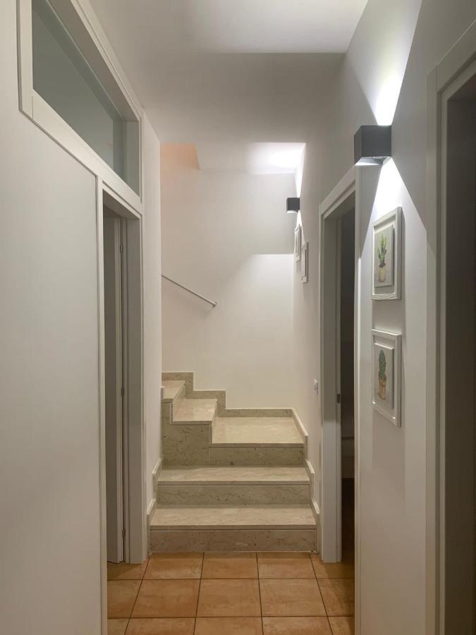 Nova Lux Villa กุสโตนาชี ภายนอก รูปภาพ